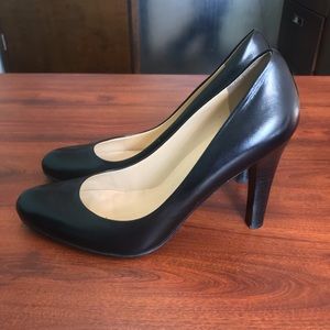 Black leather heel